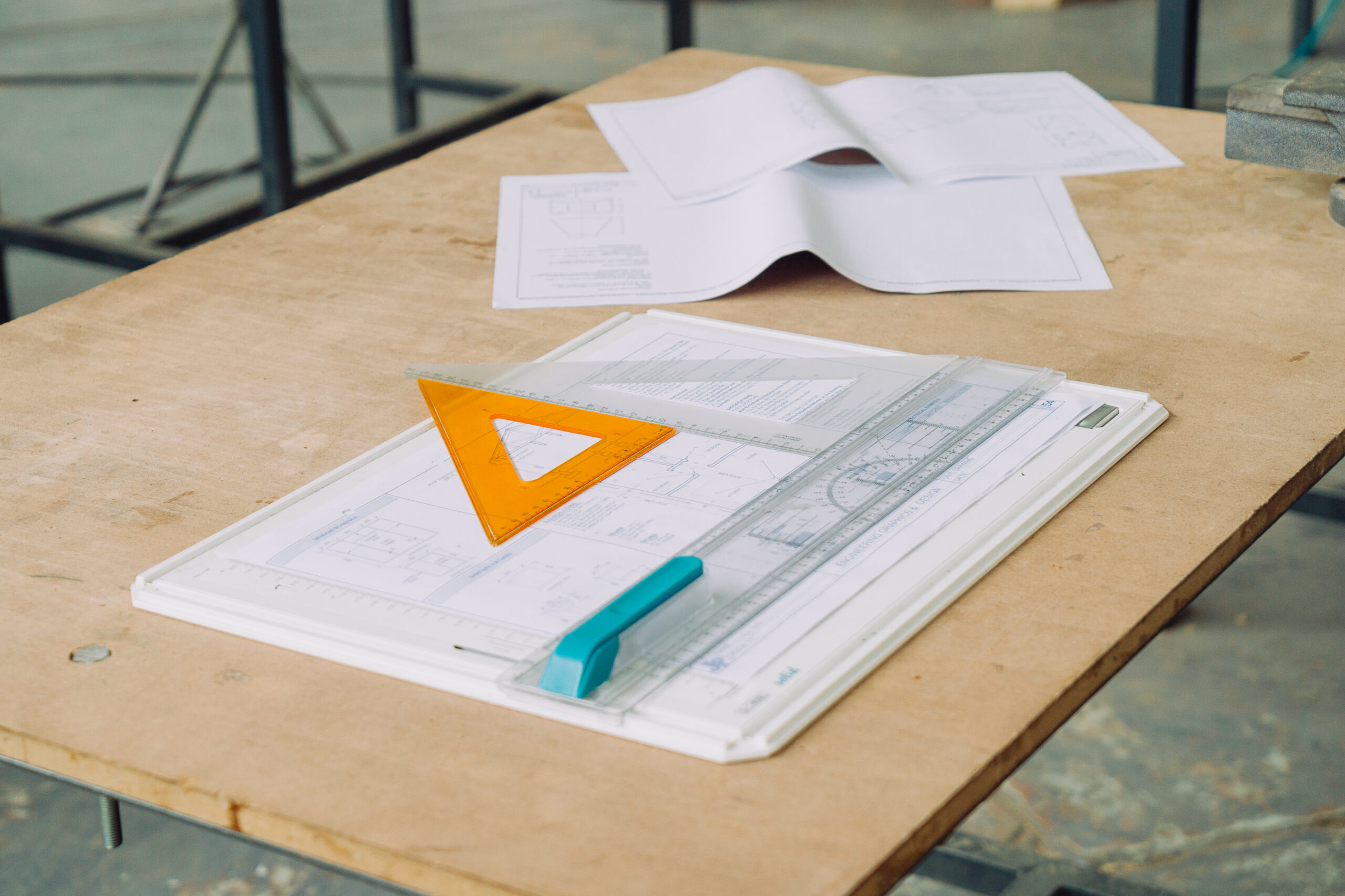 Grade 12: Graphics as means of communication course image